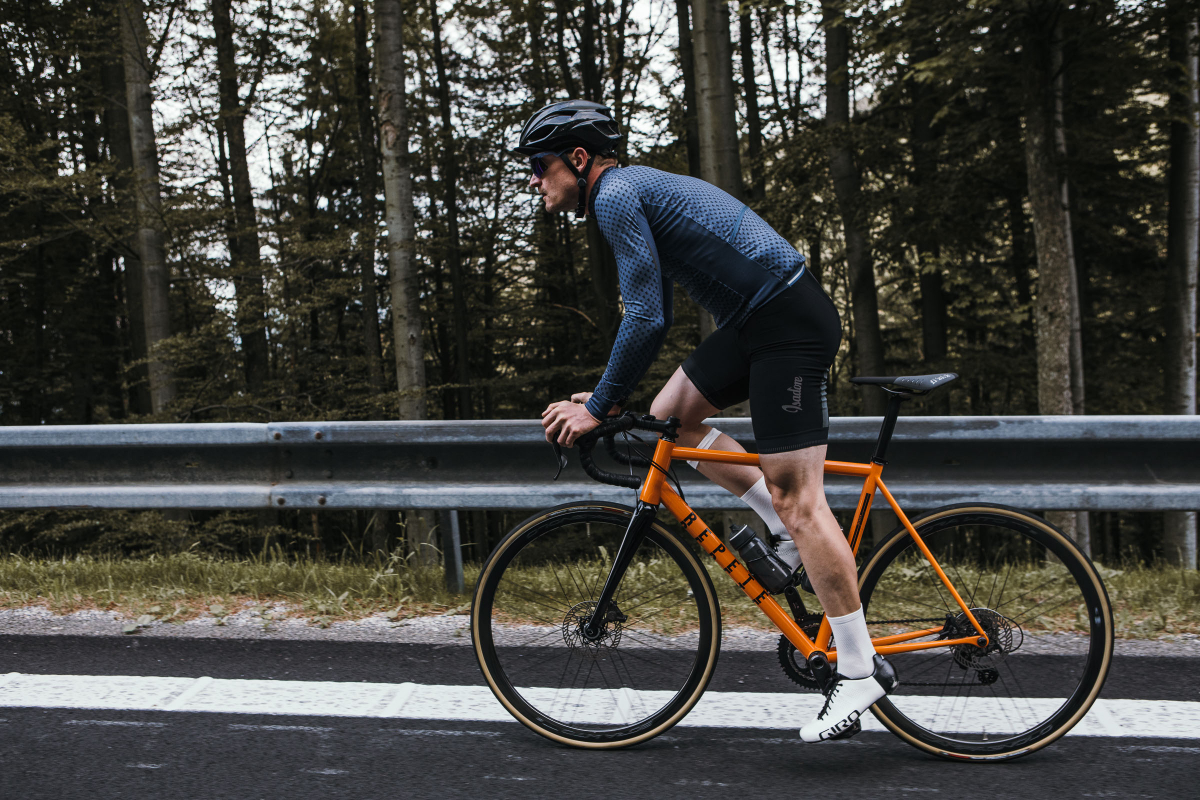 Alternative best sale cycling clothing