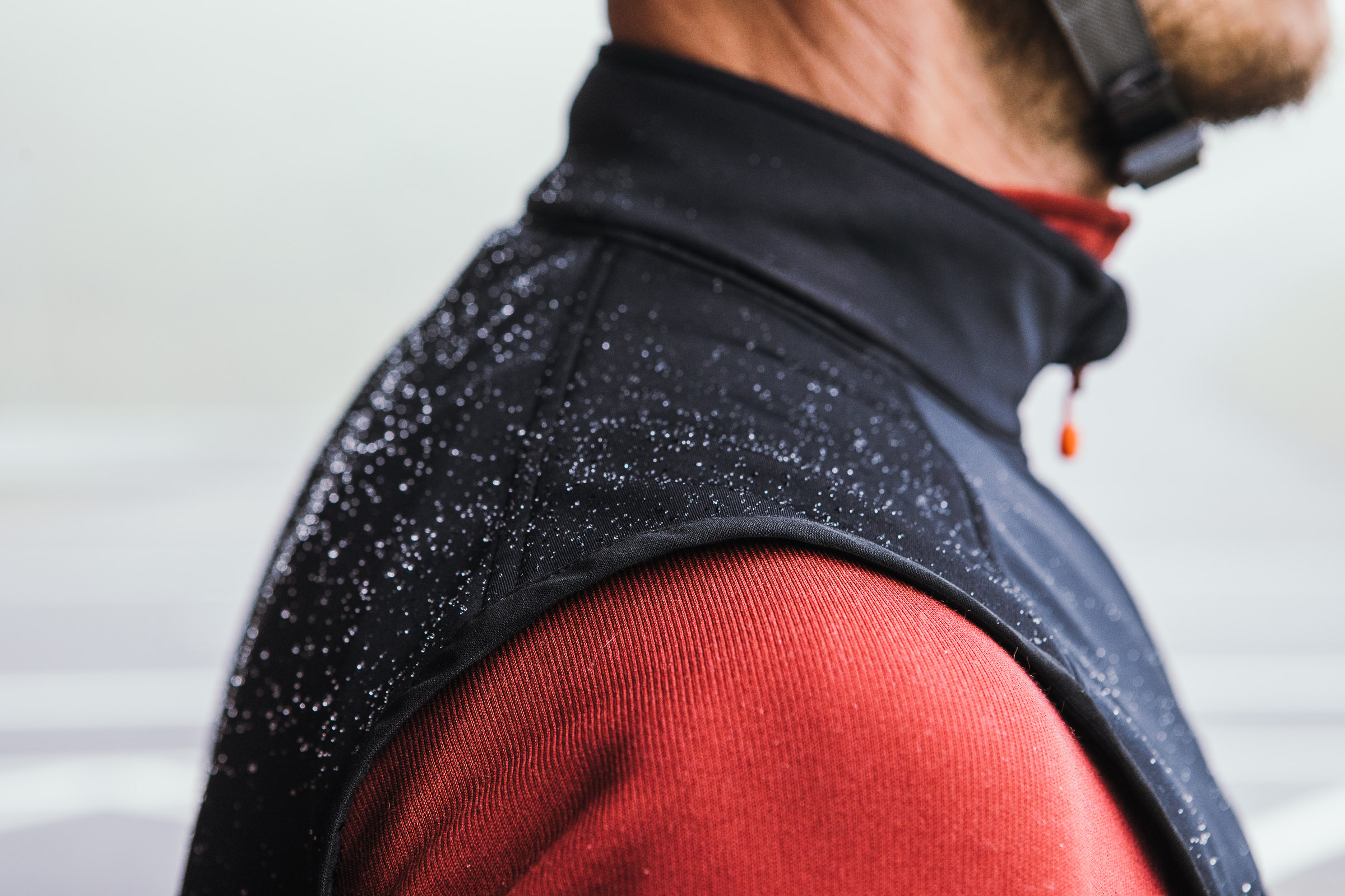 Signature Winter Softshell Vest x OSRAM
