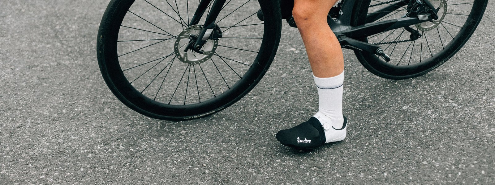 Cycling socks and oversocks
