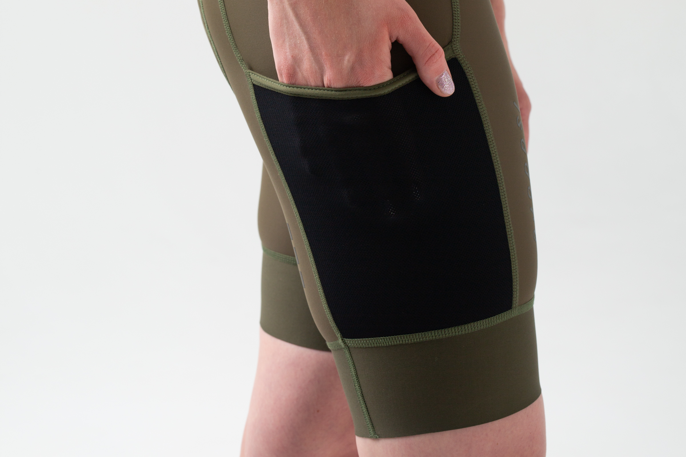Women's Signature Bib Shorts Survivor Green