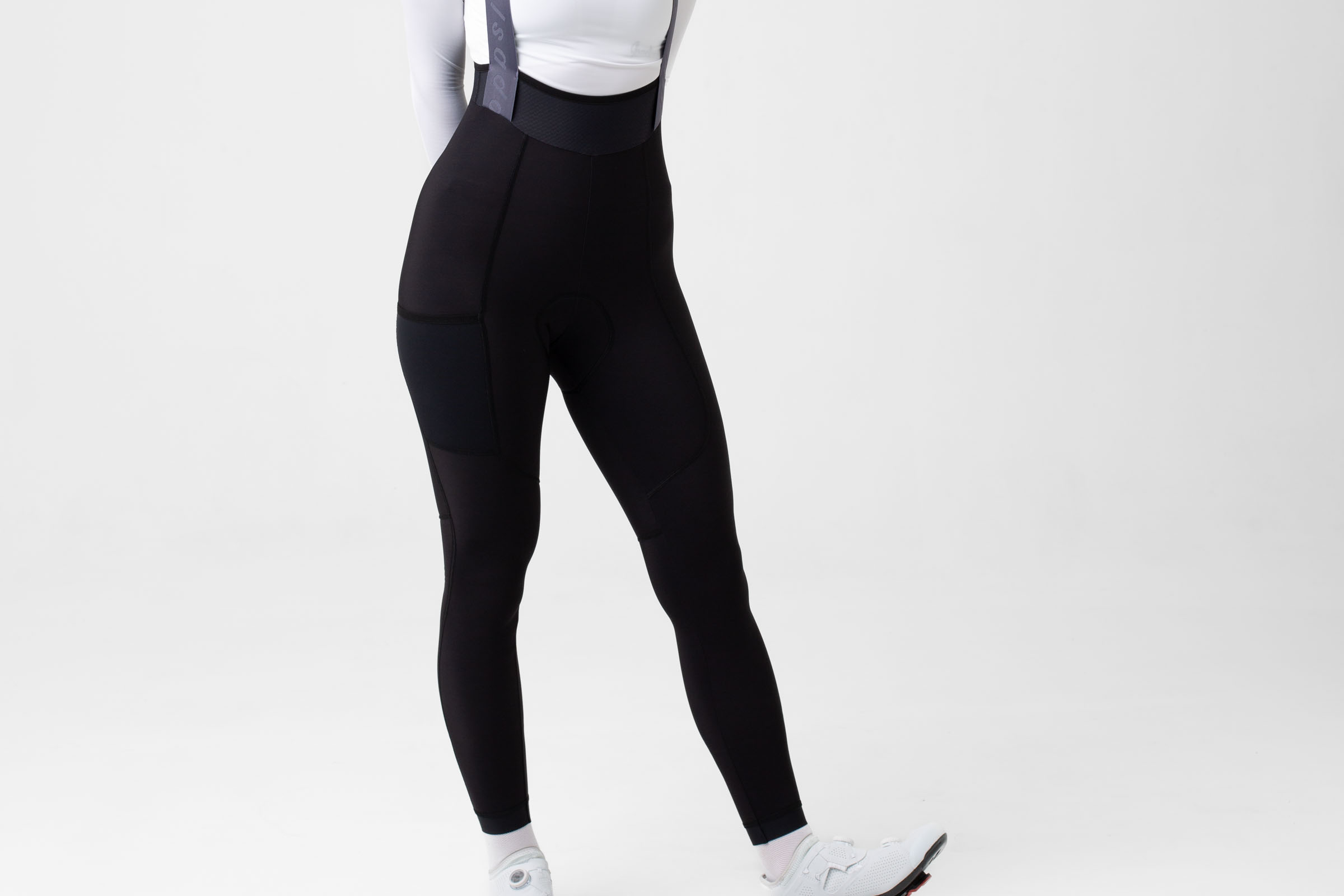 https://static.isadore.com/media/2023/09/9/9/women-s-signature-thermal-tights-black-2-0-99852-w2400-h1600-crop-flags1-v2.jpg