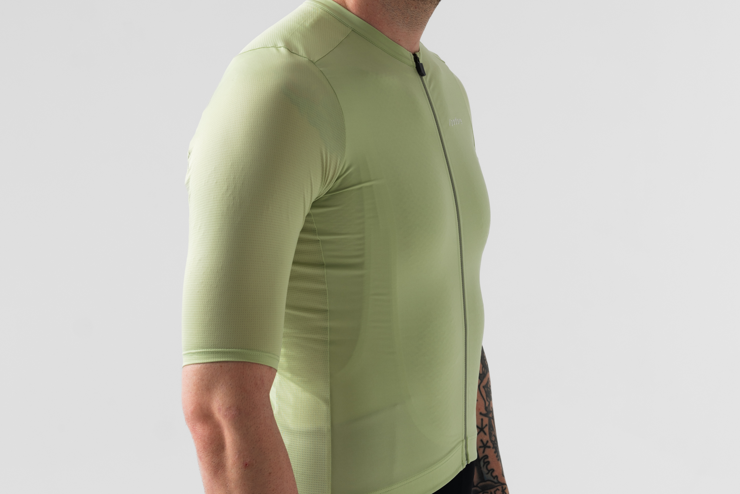 Debut Jersey Gleam