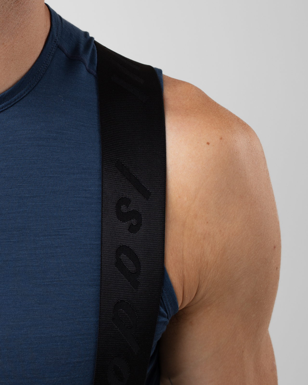 Merino Sleeveless Baselayer Majolica Blue