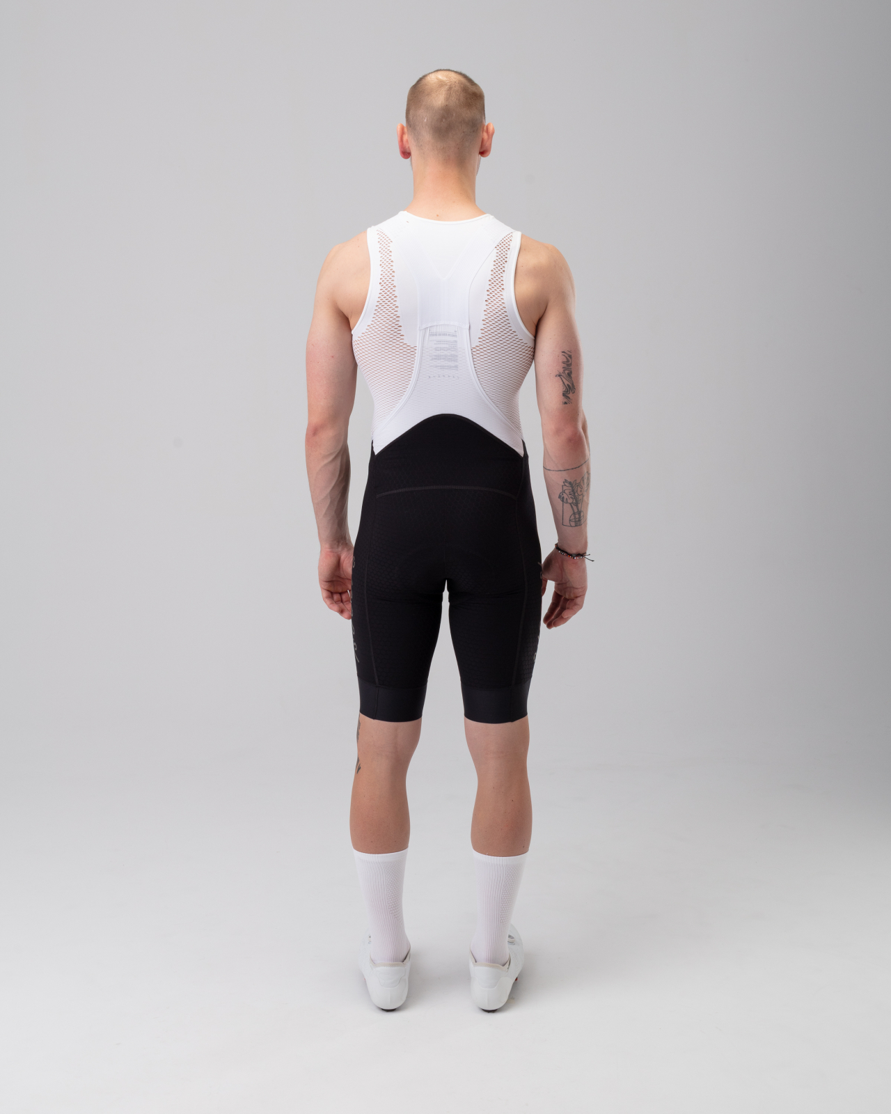 Echelon Aero Bib Shorts Black/White