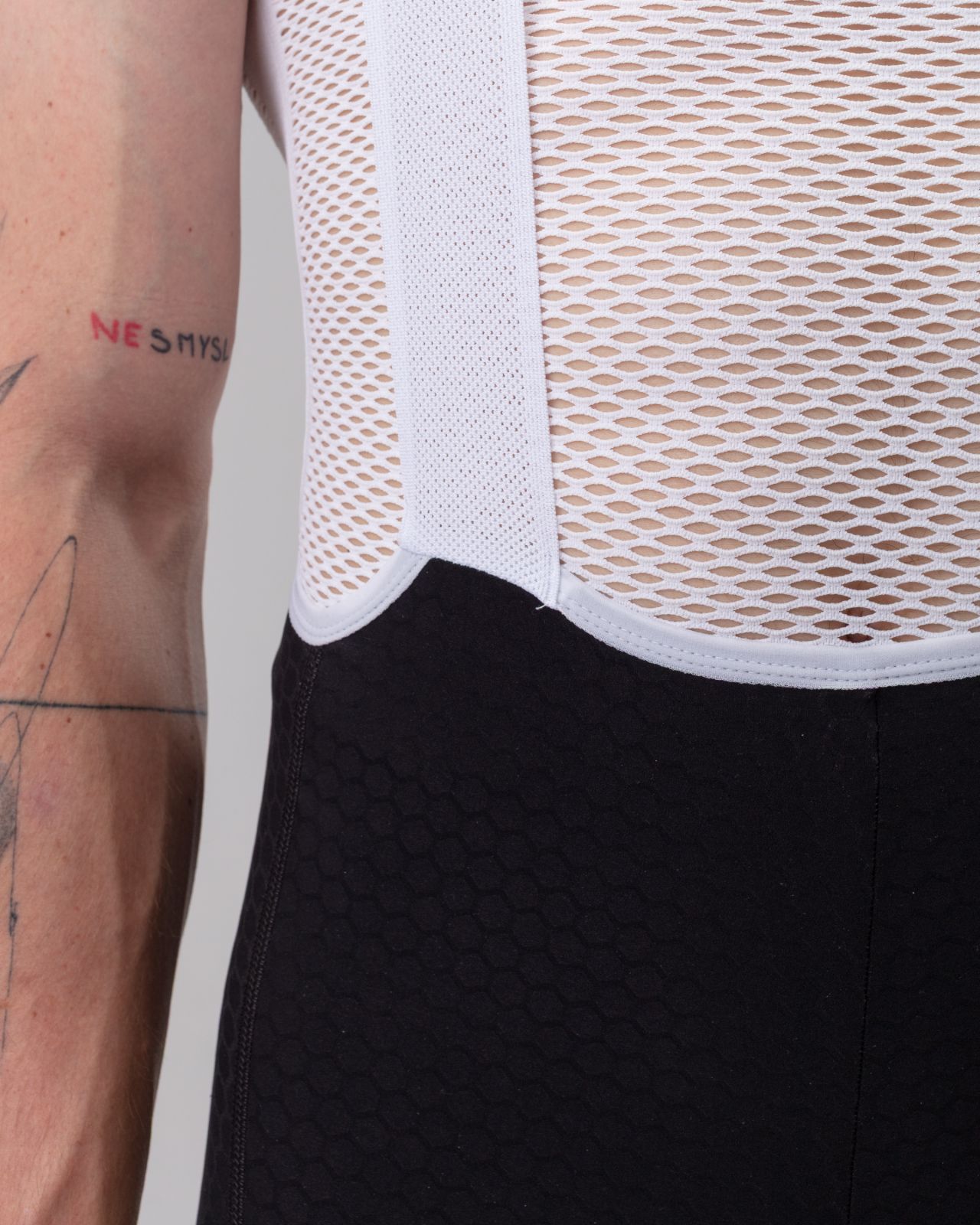 Echelon Aero Bib Shorts Black/White