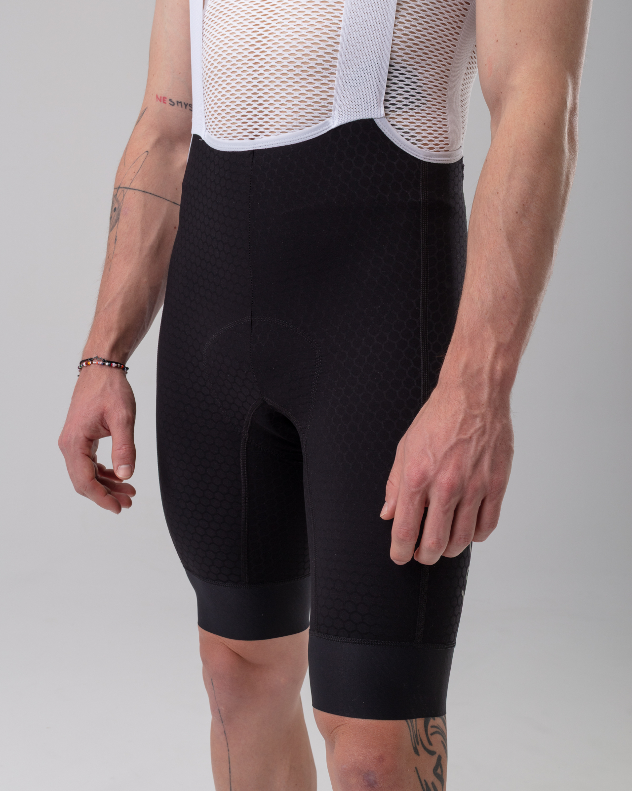 Echelon Aero Bib Shorts Black/White