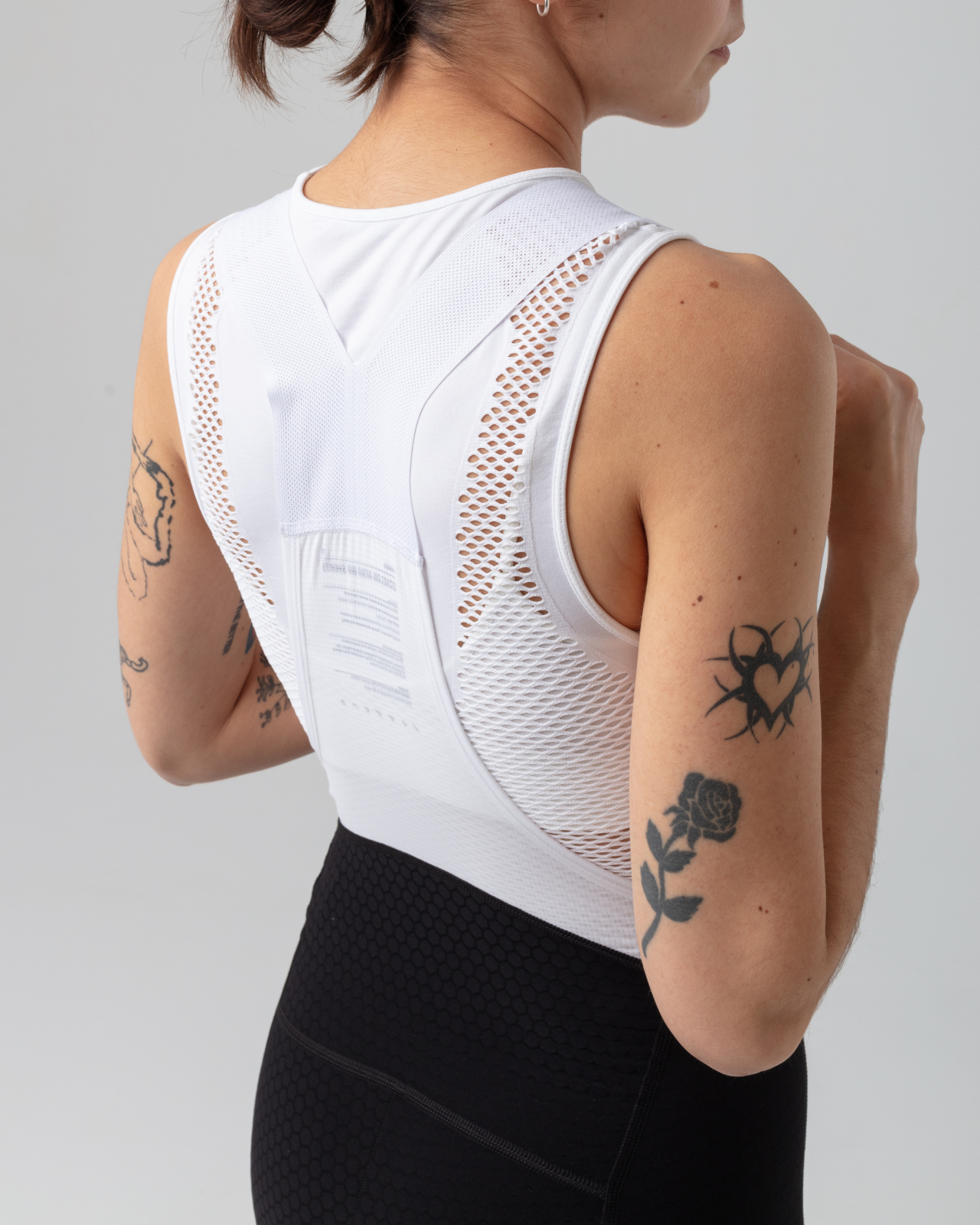 Women's Echelon Aero Bib Shorts Black / White