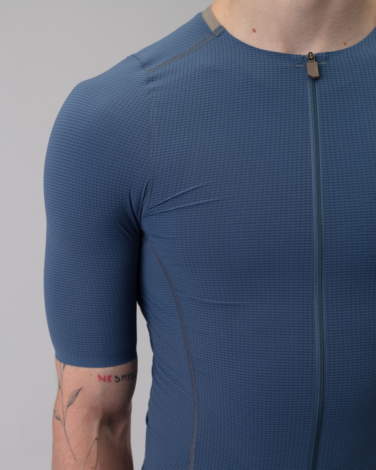 Echelon Ultralight Aero Jersey Ensign Blue