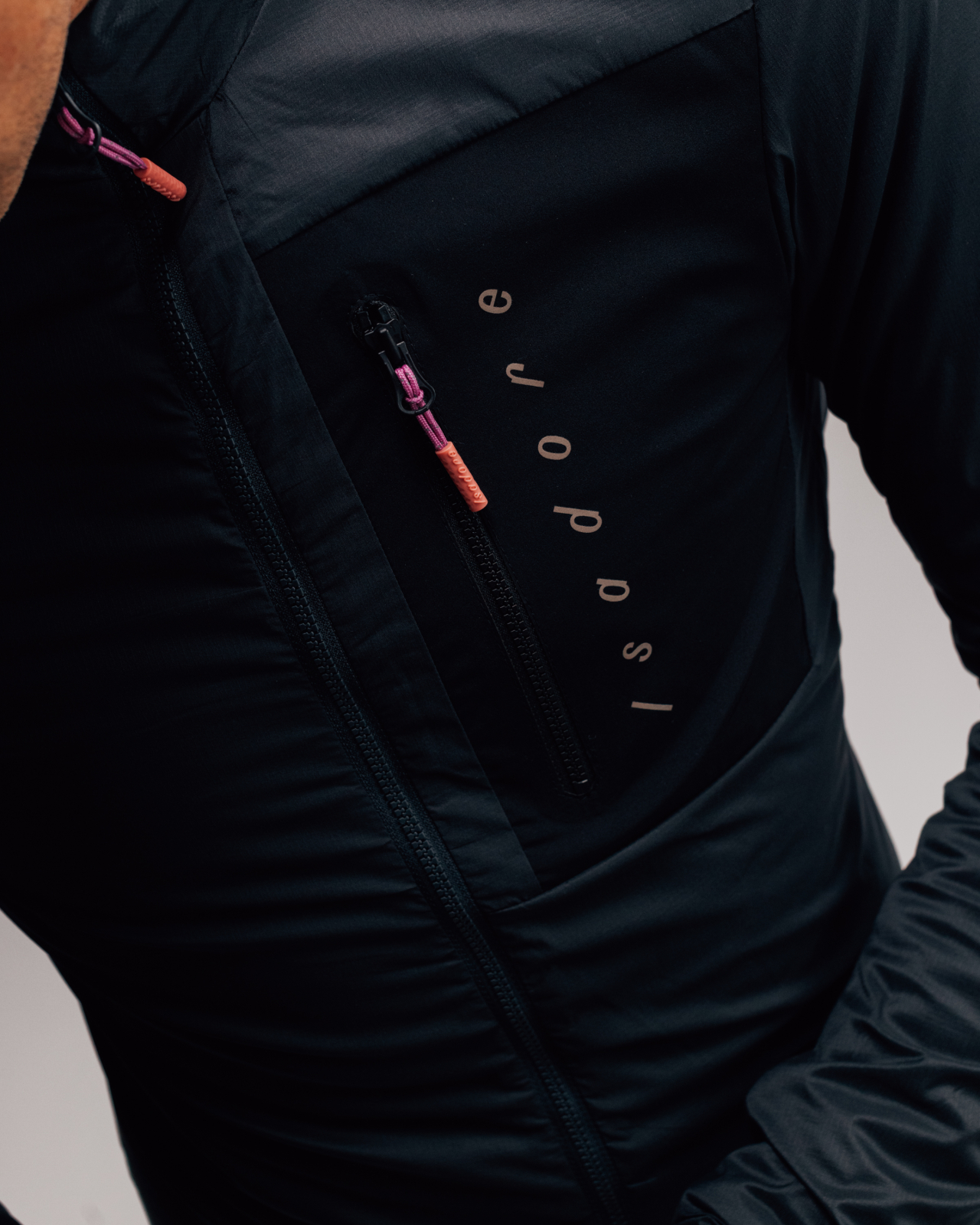Alternative Insulated Jacket Black Sand
