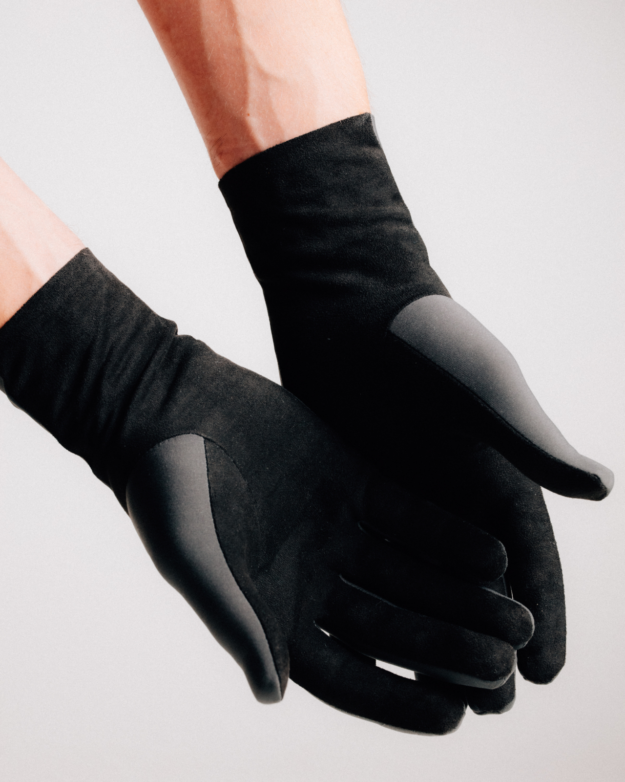 Autumn-Spring Gloves Beluga