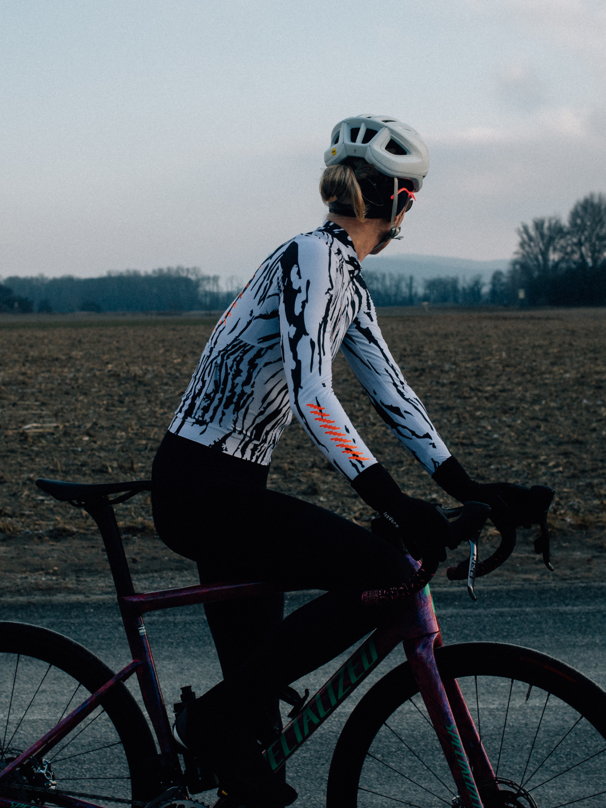 Women's Endangered Long Sleeve Jersey Polar Flow