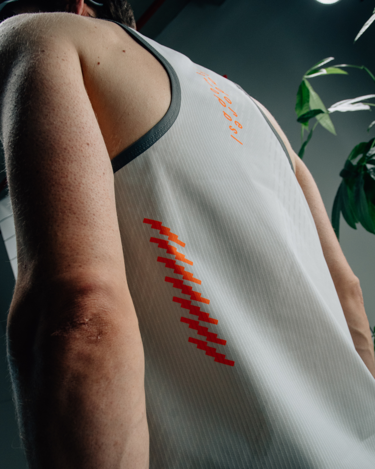 Run Tank Top Cloud