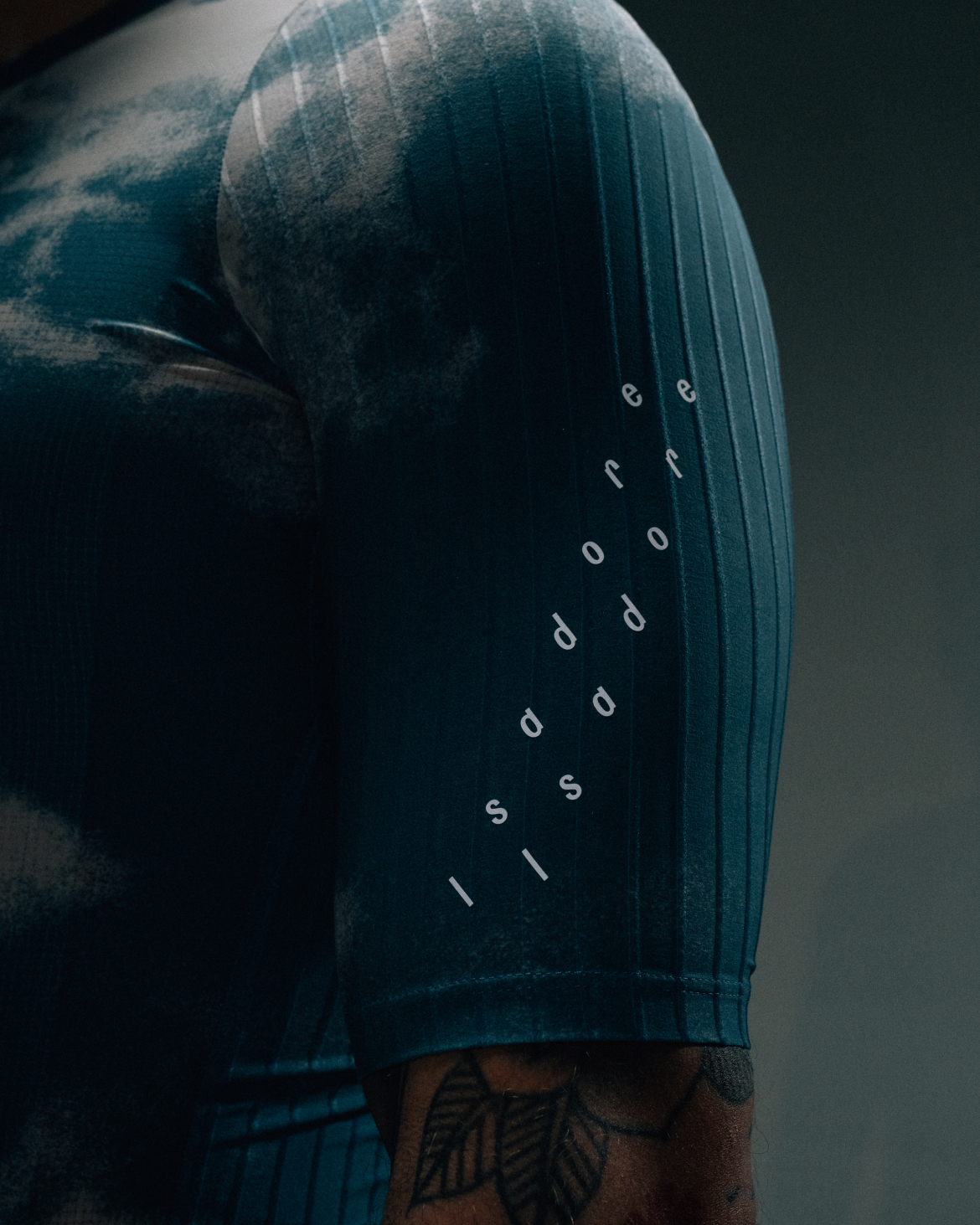 Rain Drop Capsule | Isadore