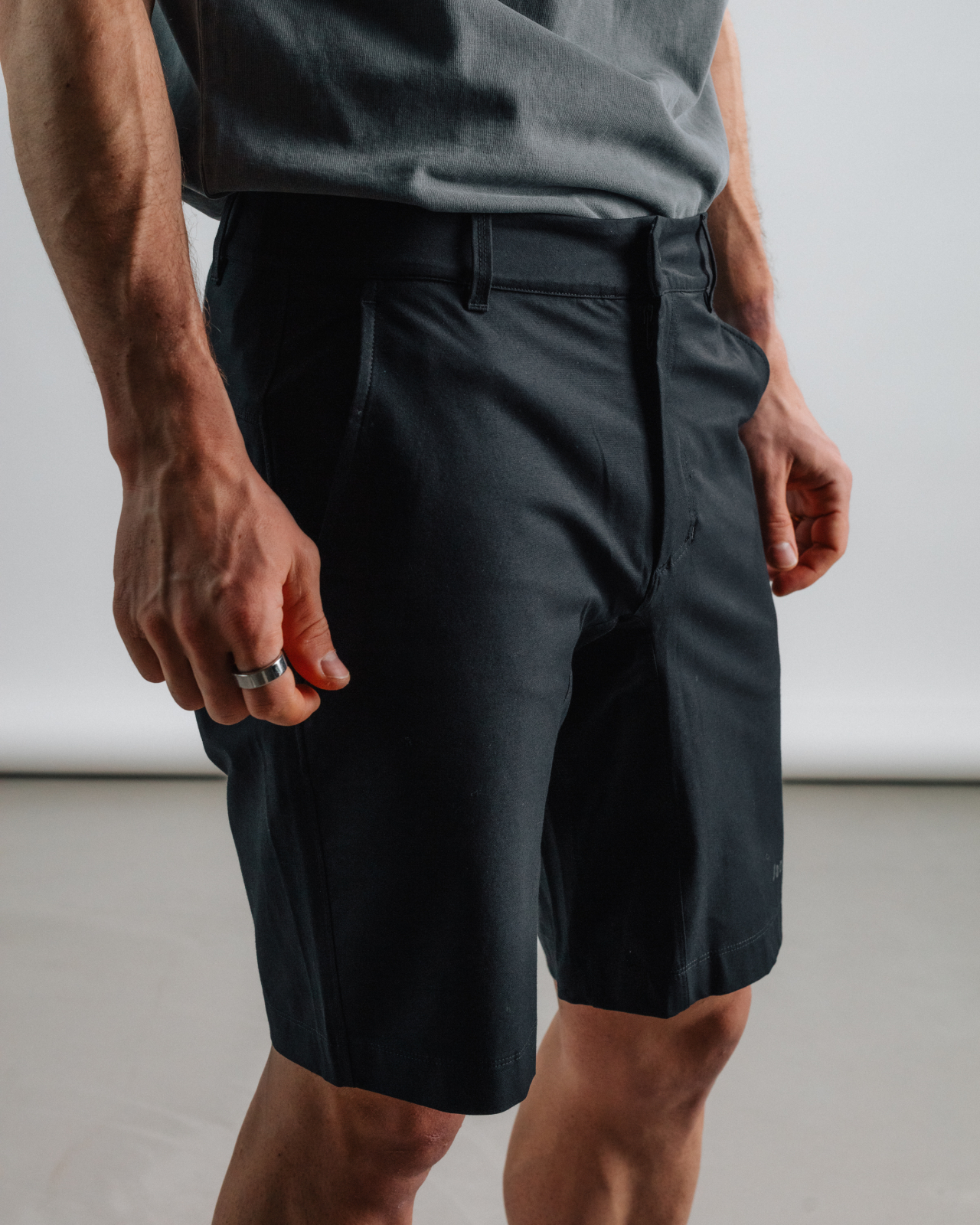 Tech Chino Shorts Black