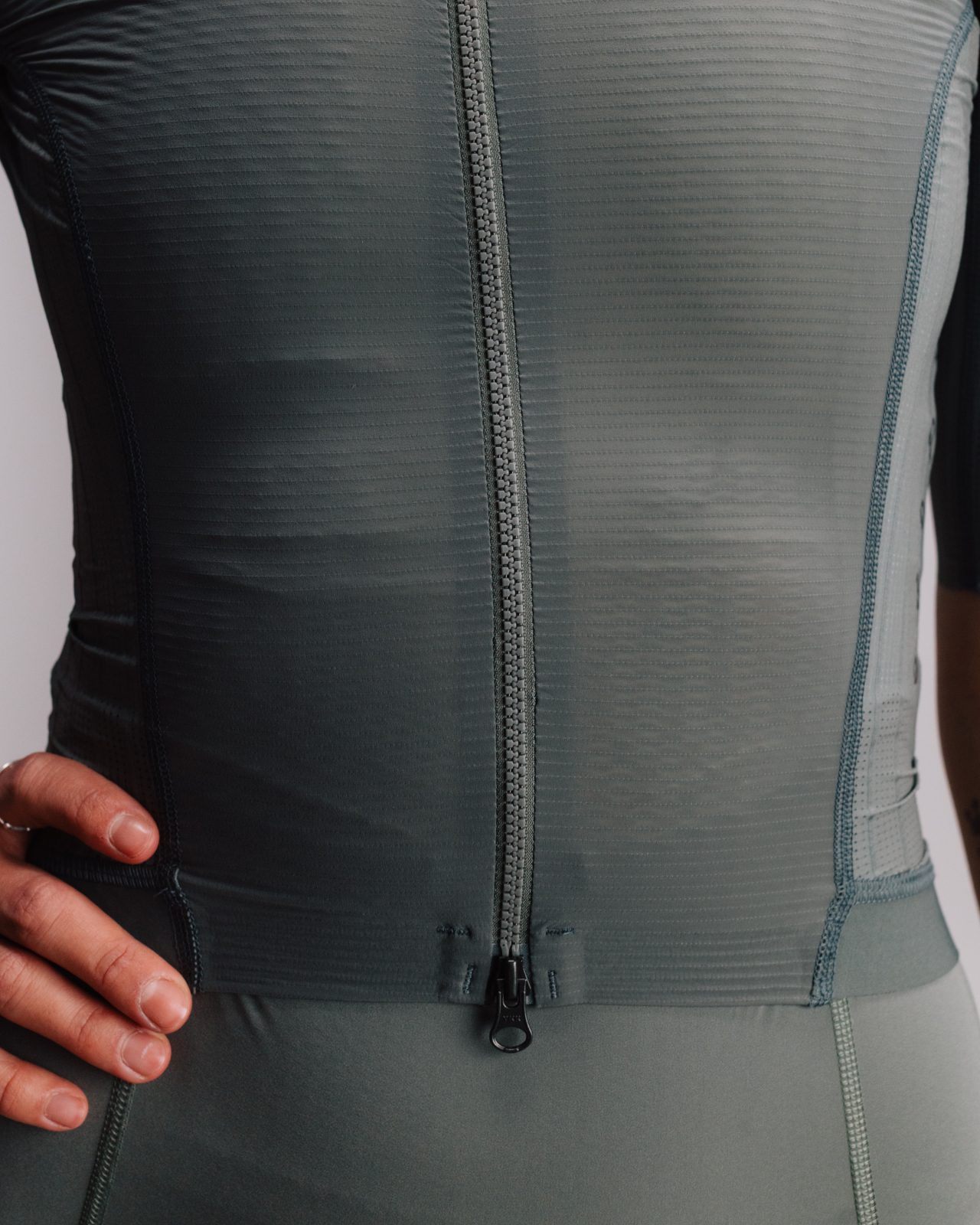 Women's Echelon Aero Jersey Mulled Basil