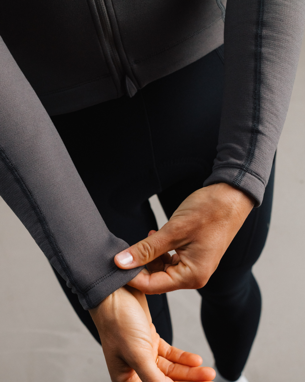 Women's Signature Merino Tech Long Sleeve Jersey Dark Core
