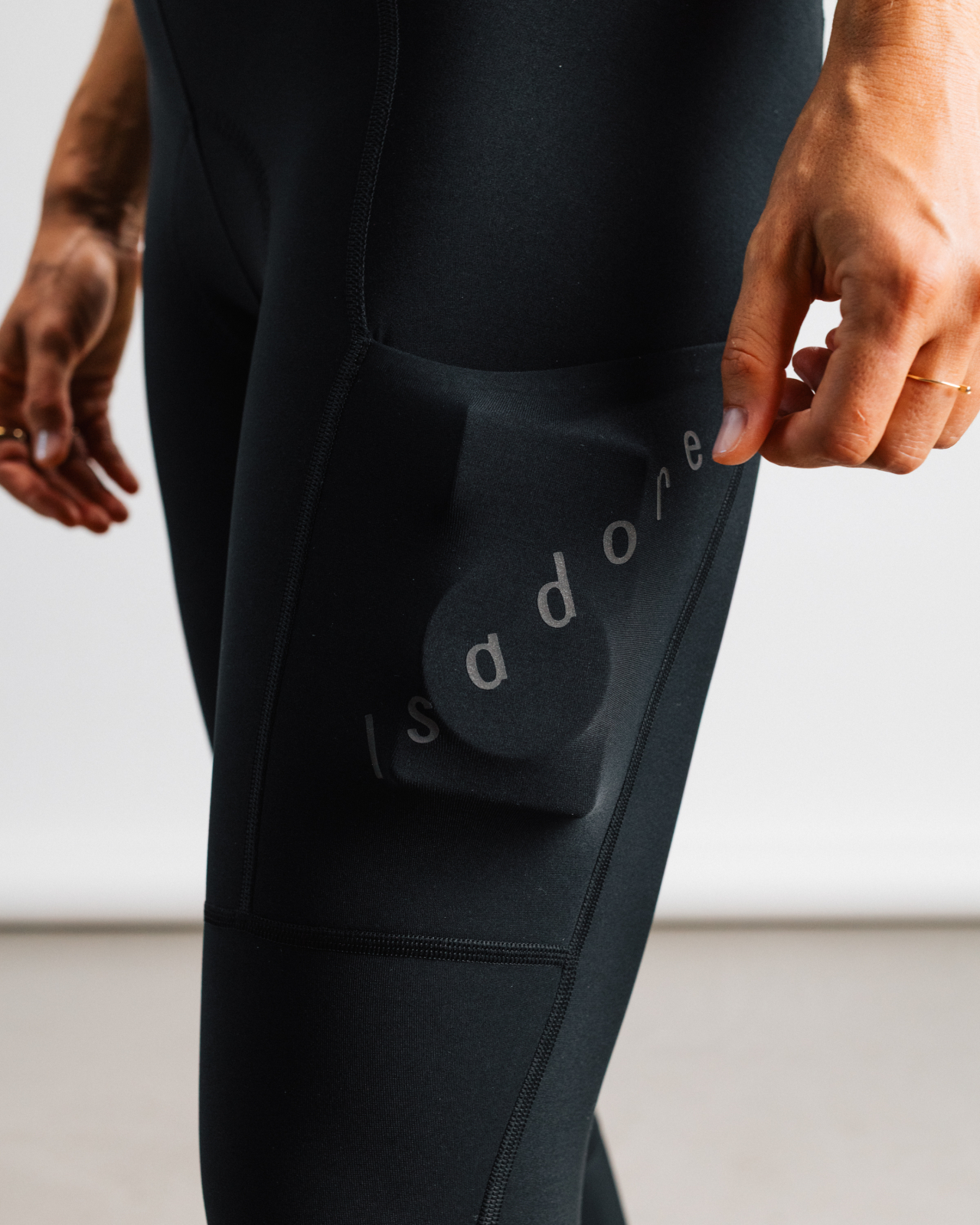 Women's Signature Thermal Cargo Tights Black